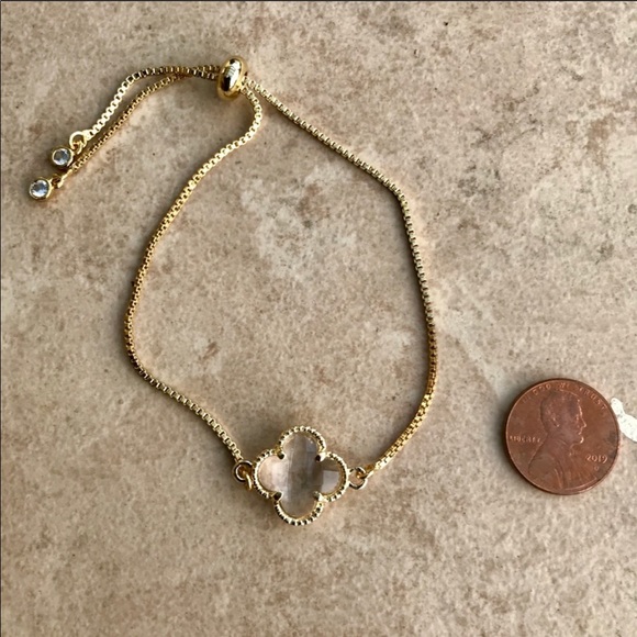 🎉HP🎉Dainty clover adjustable bracelet - Picture 2 of 3